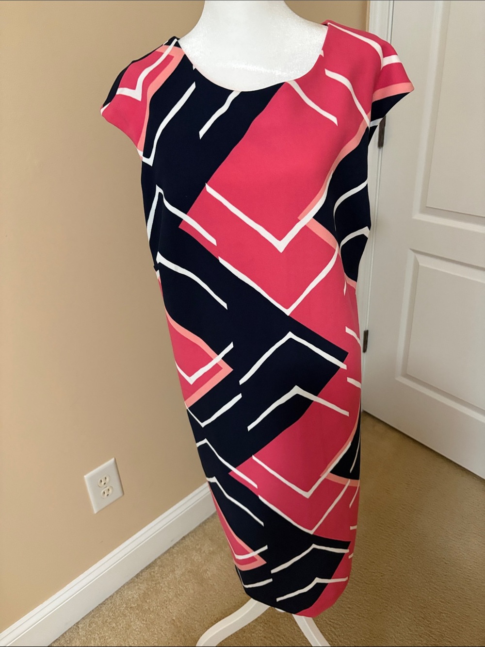 Blue, white & pink sheath
